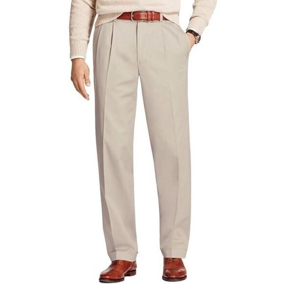 NWT Brooks Brothers Chino 44x32 Stretch Lightweight Advantage Pleated Two-Tuck - Picture 1 of 10